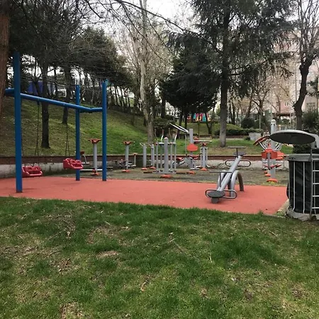 Konforunda Site Ici Guvenlikli Studyo Daire *